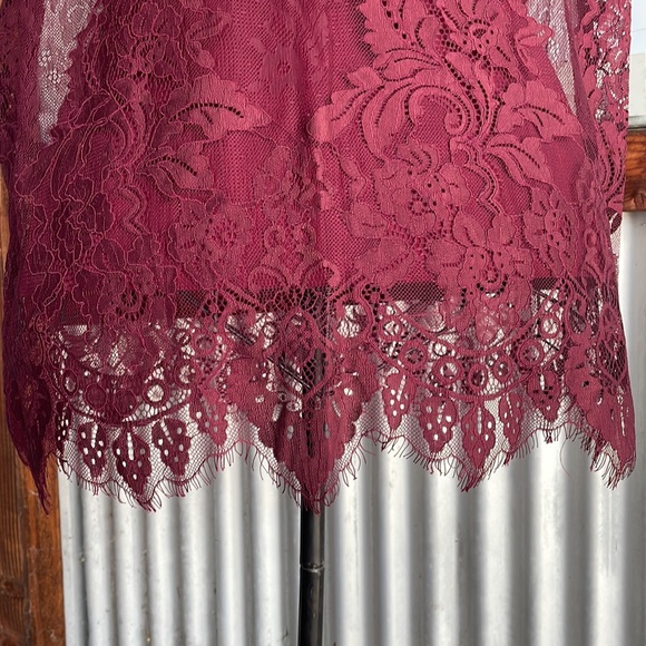 T-Shirt lace top Box 3 - Picture 2 of 7